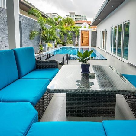 Majestic By Korawan Villa Pattaya Exteriör bild